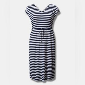 Torrid - Super Soft Dolman Sleeve Midi Dress, Size 4